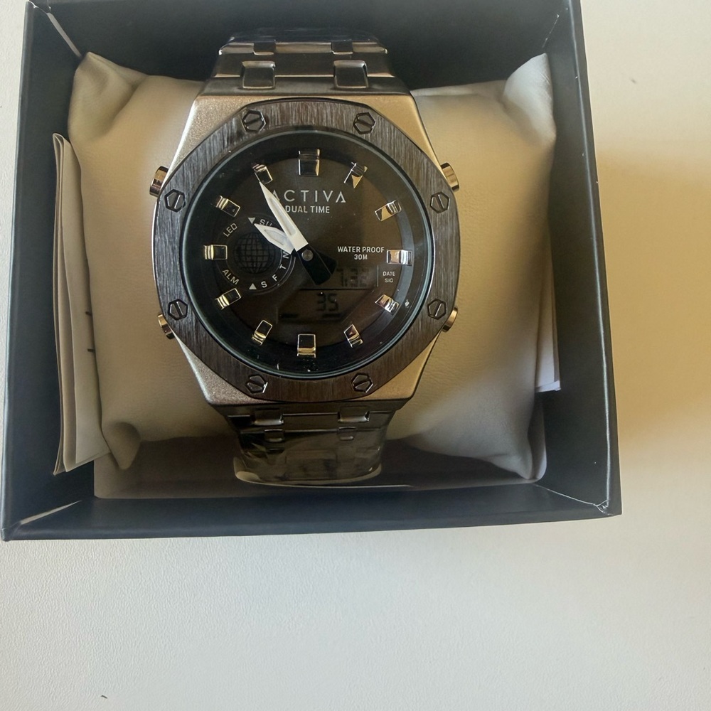 Activa Dual Time Black Watch